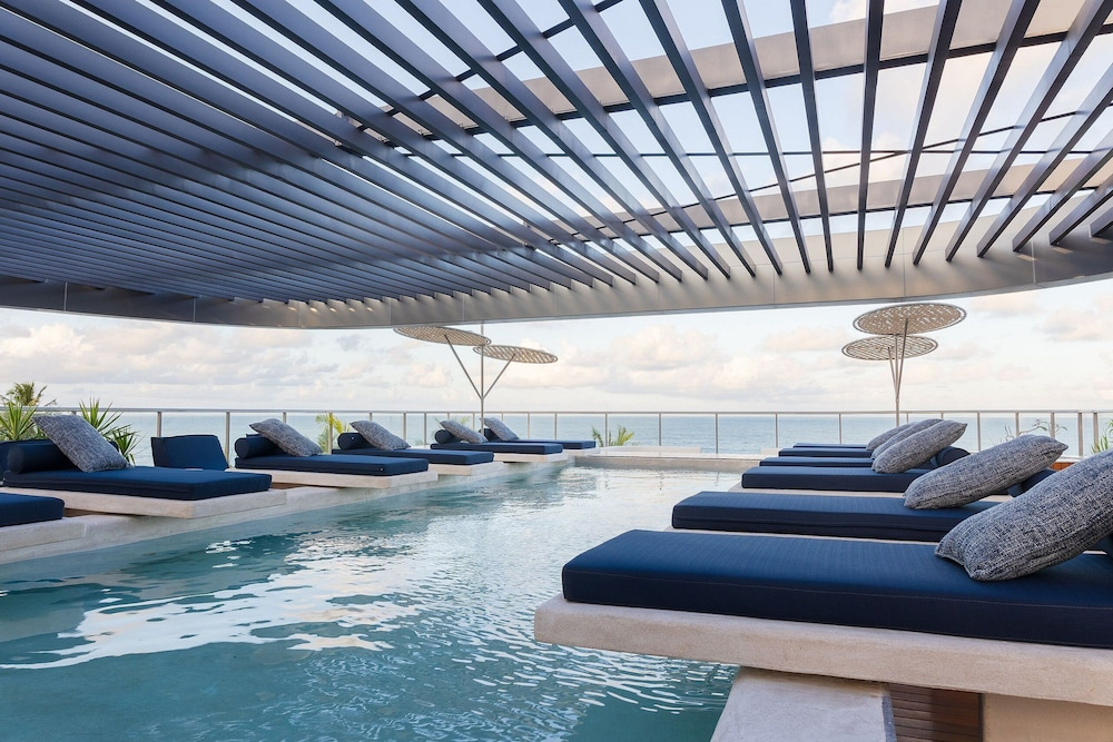 Setai Aquamaris #120 - Seafront by Carpediem