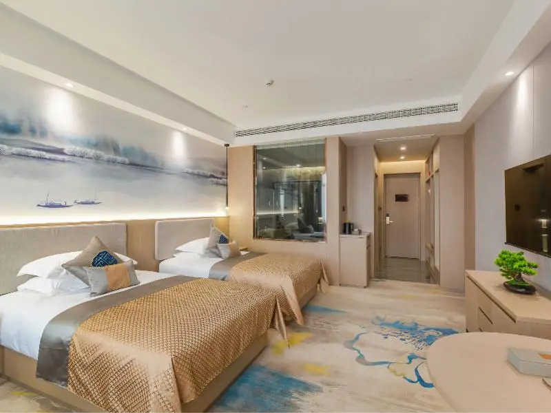 RuiLi Blossom Hotel
