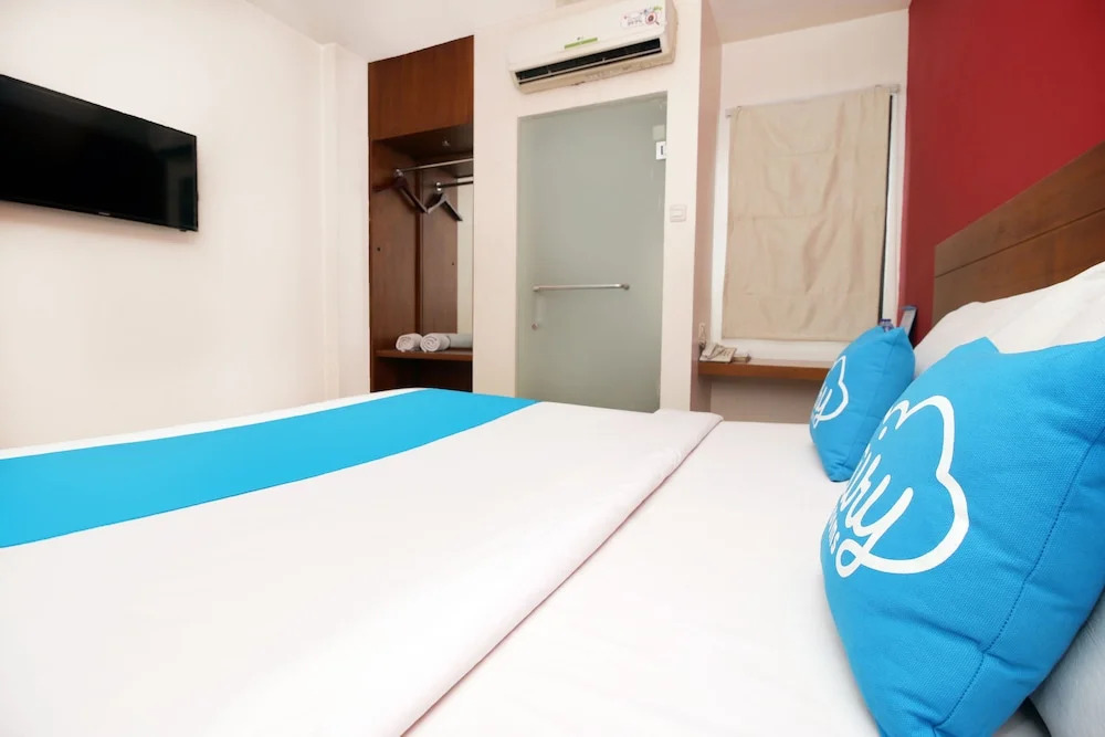 Airy Serpong Boulevard BSD Timur AH 2 Tangerang Selatan