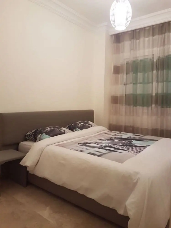 Spacious Apartment Downtown