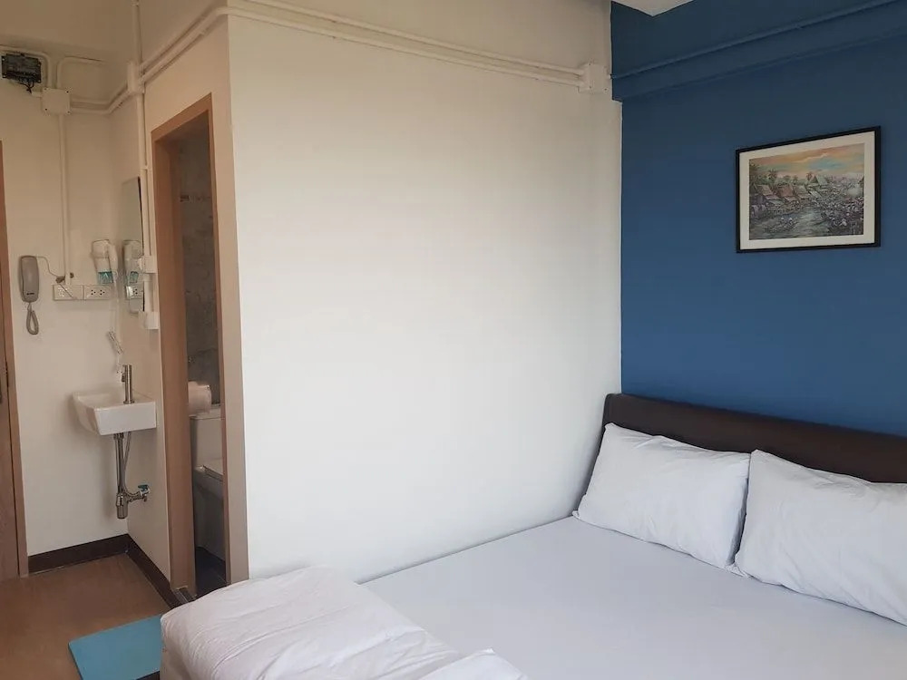 SLEEP TO FLY HOTEL & HOSTEL suvarnabhumi airport