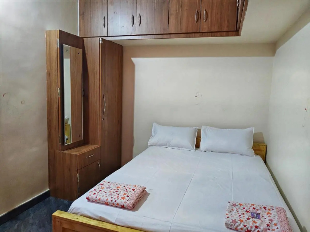 Vijayanagara Home Stay