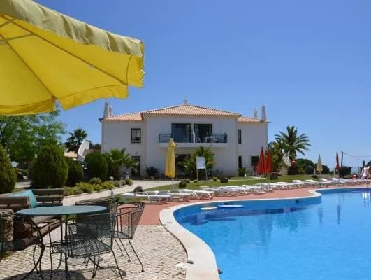 Casa Velha Apartments