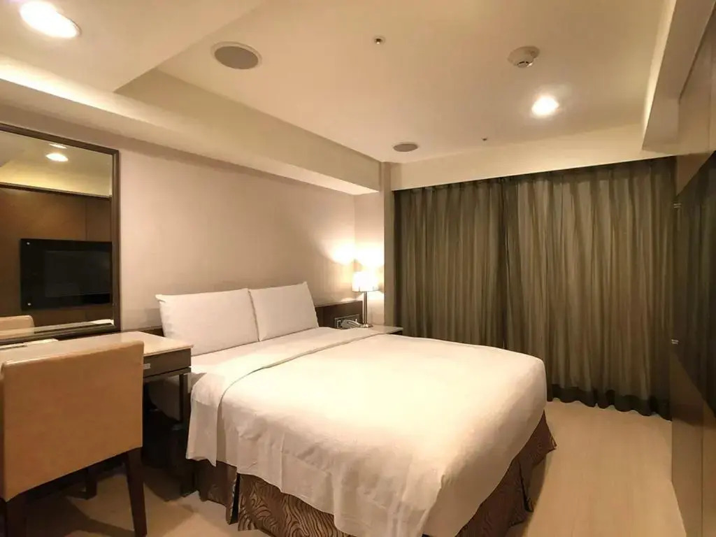 Shihzuwan Hotel - Kaohsiung Station