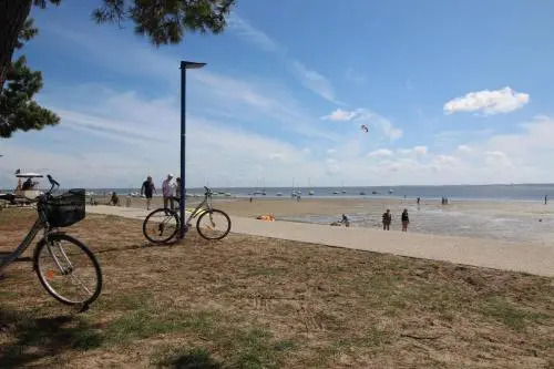 Maison 6 pers jardin clôturé à 300m de la plage