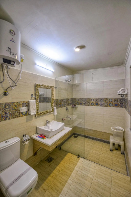 Echor Malusara Lakeview Retreat Bhimtal