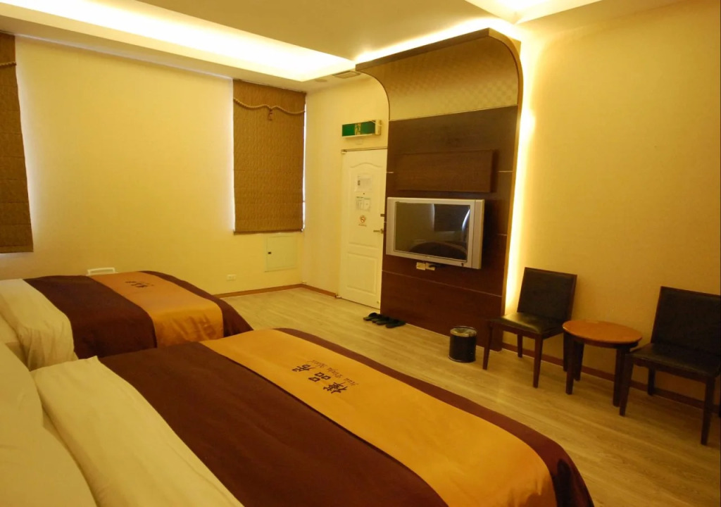Hua Pinju Motel