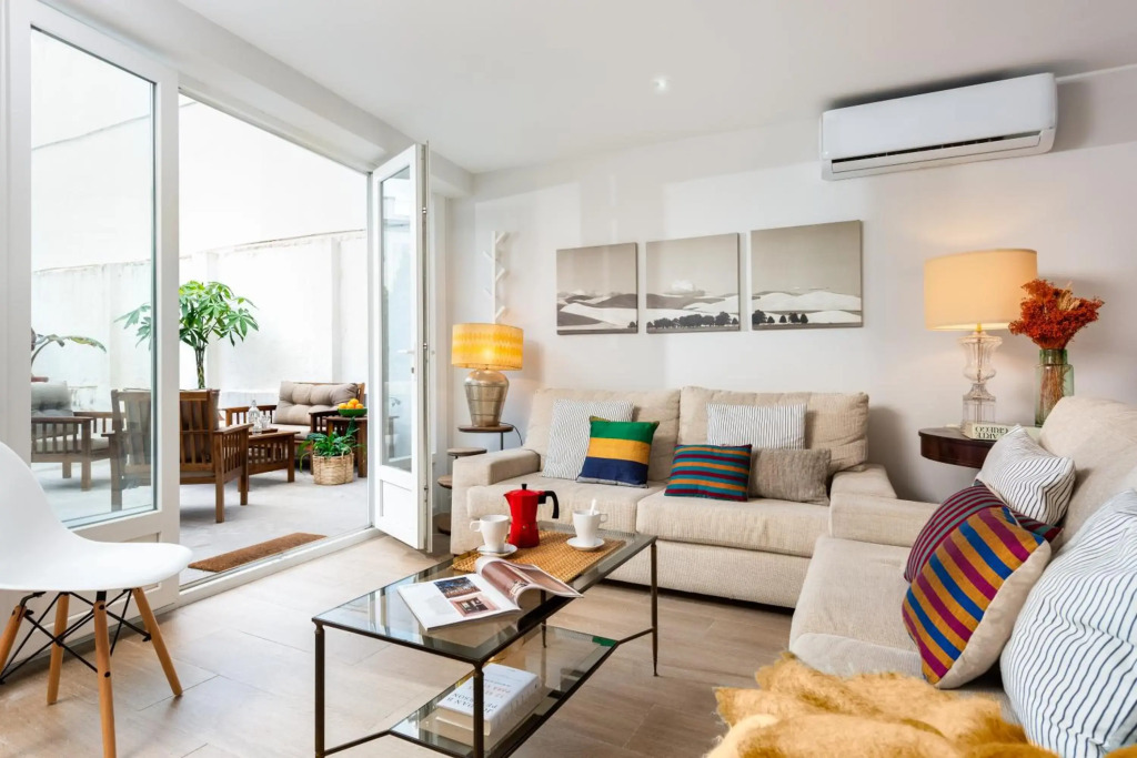 Plaza España, acogedor apartamento con patio