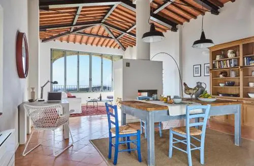 Casale Rosennano - Loggia