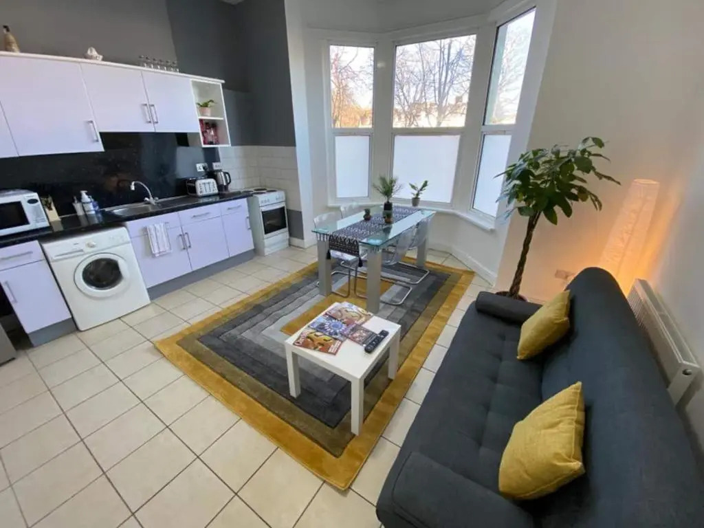 Stunning 1 Bed Spacious Apartment -Central Cardiff