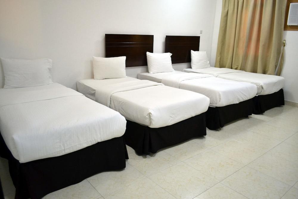 Star Emirates Furnished Apartments 2