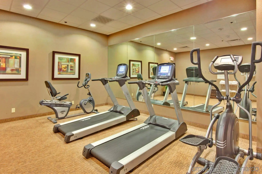 Holiday Inn Express Los Angeles LAX Airport by IHG