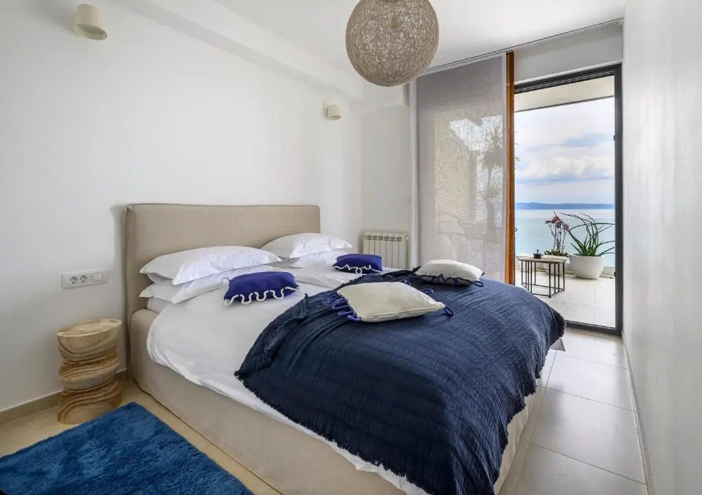 Gallery Luxury Suites & Rooms