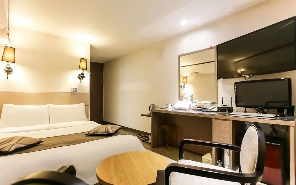 Yeoju Reverse Hotel