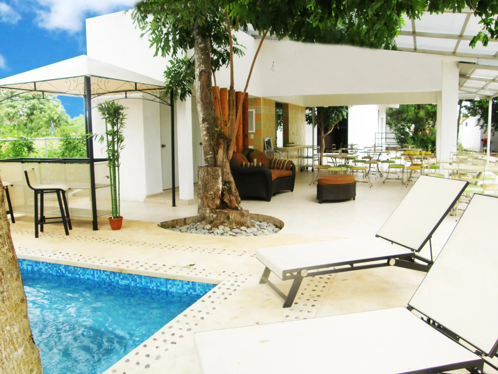 Hotel Villas Bambu