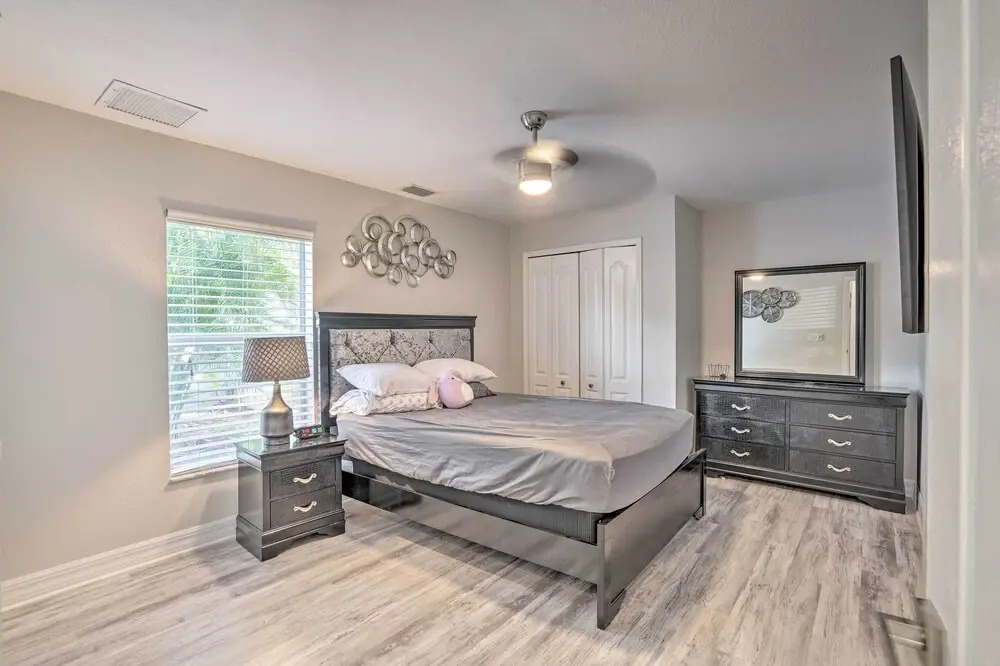 Heated Pool: Sun-soaked Cape Coral Escape!
