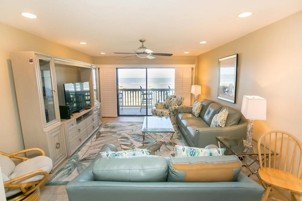 SEA Haven 516 [2/2.5] Free Activities! & Oceanfront Wifi Pool