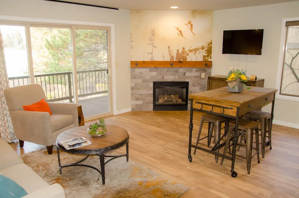 Bend Mt Bachelor Village Condo