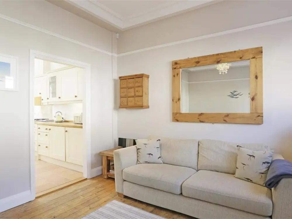 Delightful holiday home in Southwold with Garden