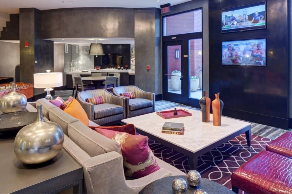 Global Luxury Suites at Thomas Circle