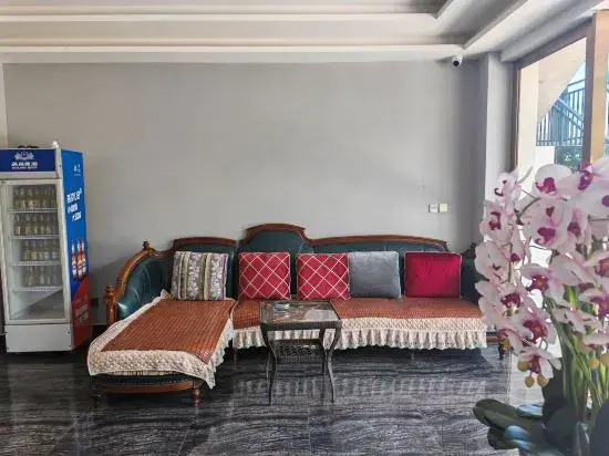 Tongjiang Xiangrui Hotel