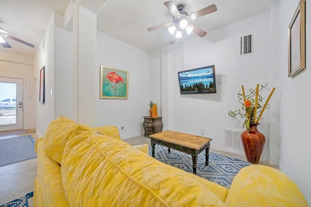 2 Homes, Sleeps 22 Steps to the Beach, Private Pool, Fire Pit, Balcony Views