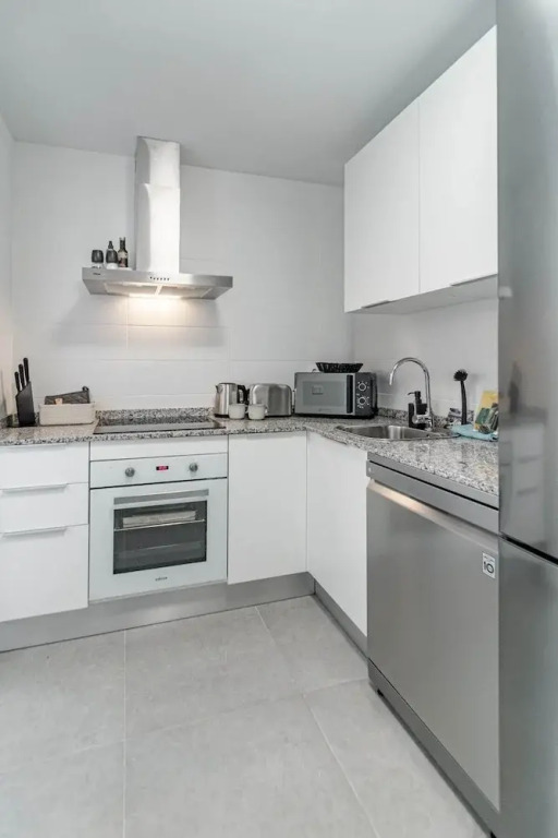 Eg5.4a - Luxury Penthouse With Private Sun Terrace