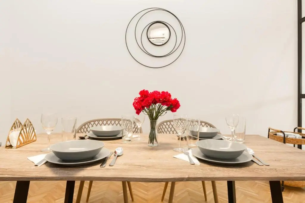 Space and Style in The Heart Of Budapest w 2BR&2BT