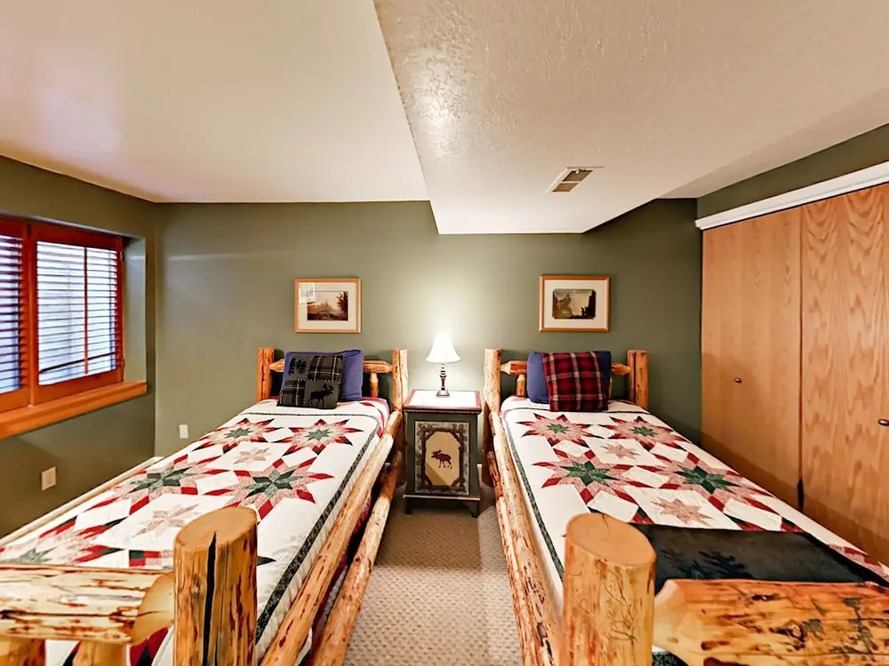 1664 West Village Rd Townhouse 4 Bedrooms 3 Bathrooms Townhouse