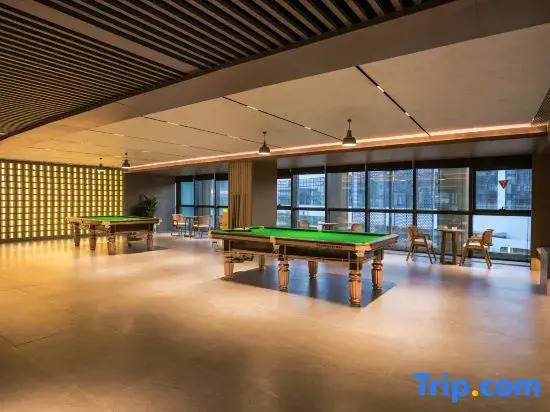 Xianning Yitang Hot Springs Resort Hotel