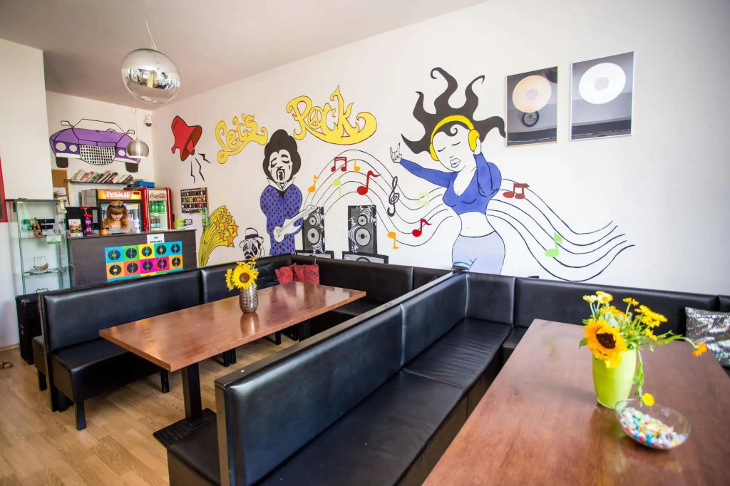 Lets Rock Party Hostel! Age Limit From 18 until 40