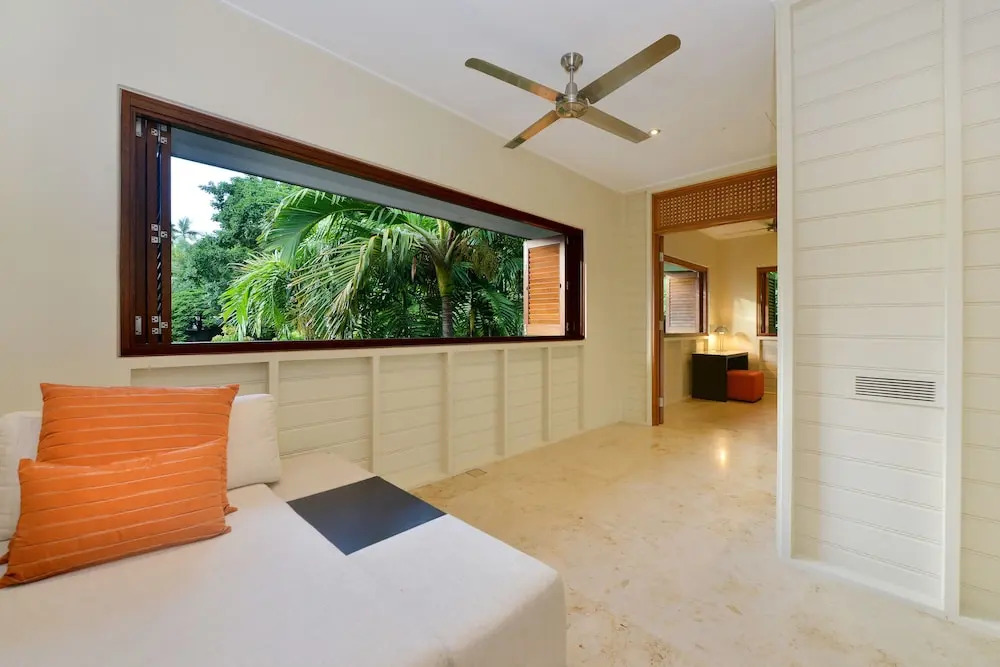 OneLuxe Luxury Holiday House