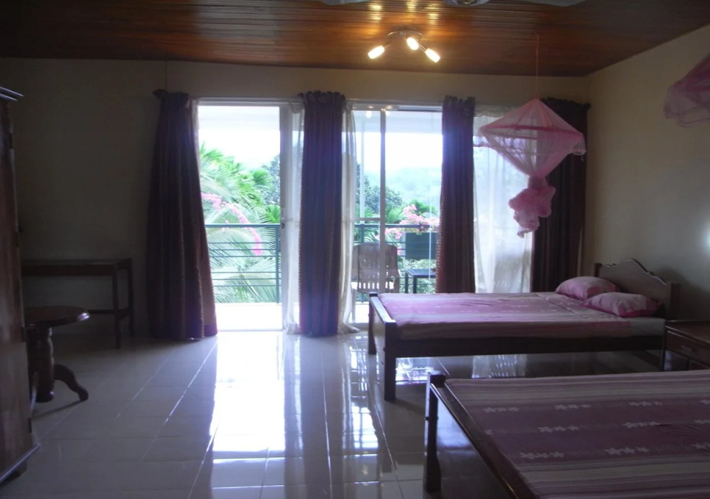 The Rainforest Ecolodge - Sinharaja with Shuttle Service from Car Park