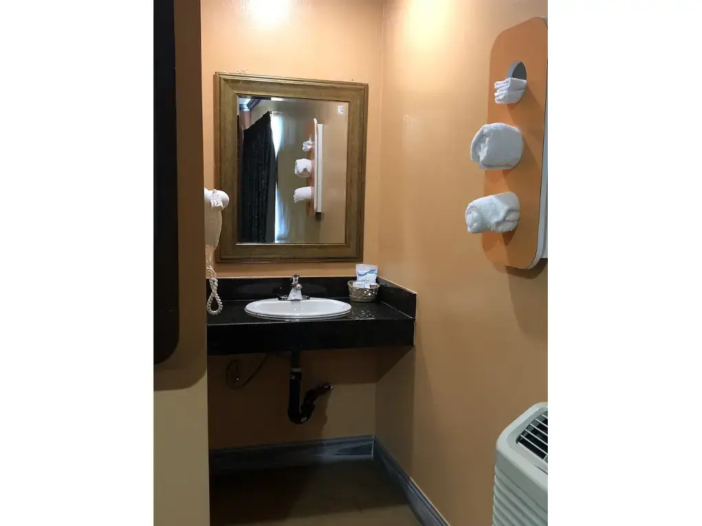 El Rancho Motel
