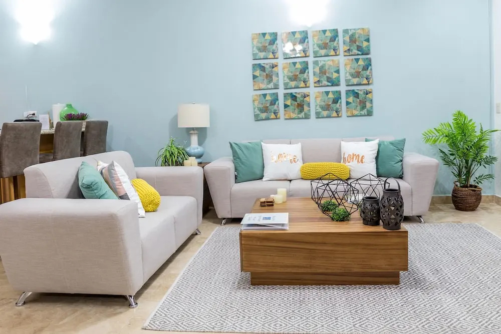 Peninsula 103 2 BR by Casago