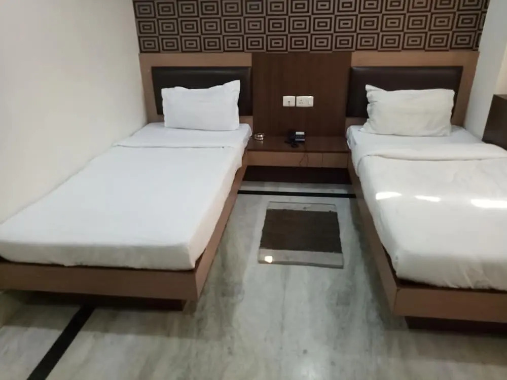 Hotel Barak Residency