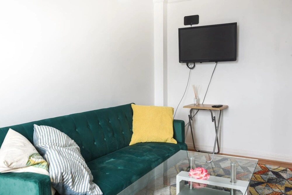 Bright and Comfortable 1 Bedroom Near Marble Arch