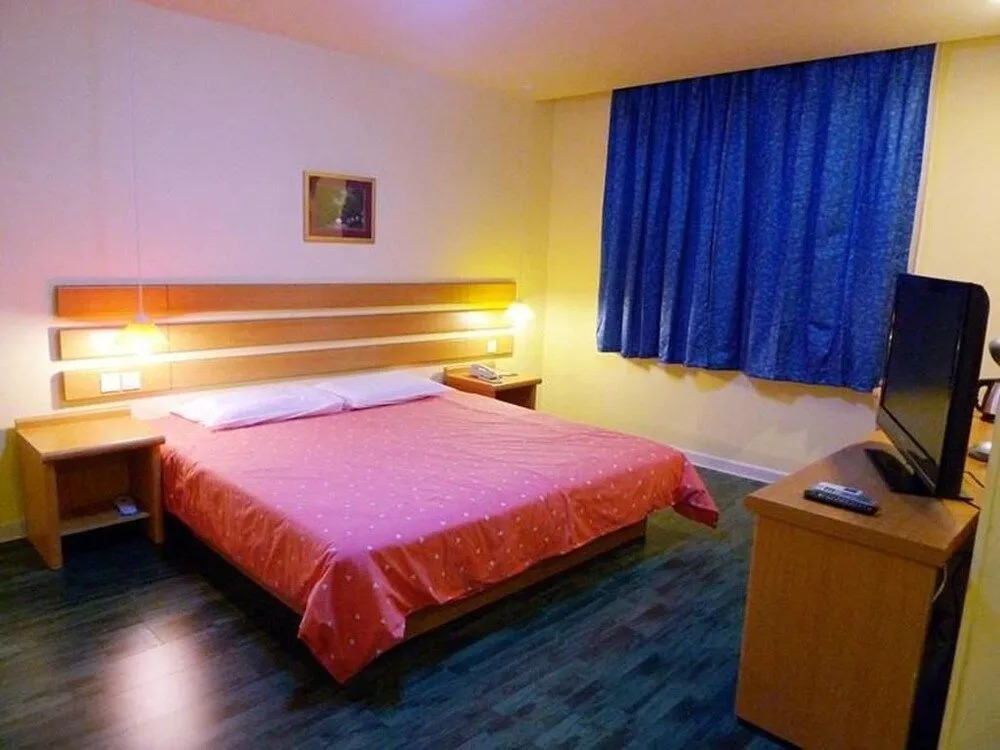 Home Inn Lijiang Fuhui Road