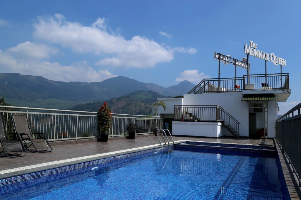 The Munnar Queen