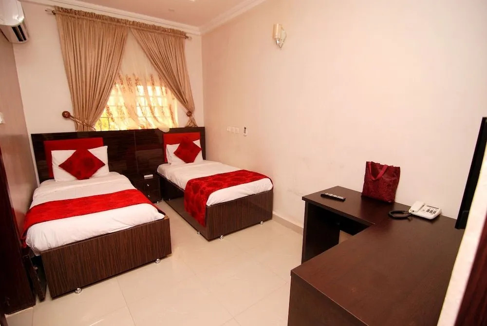 Lavila Hotels