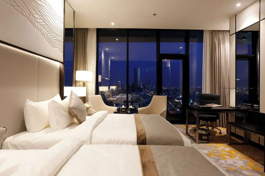 Freesia Hotel