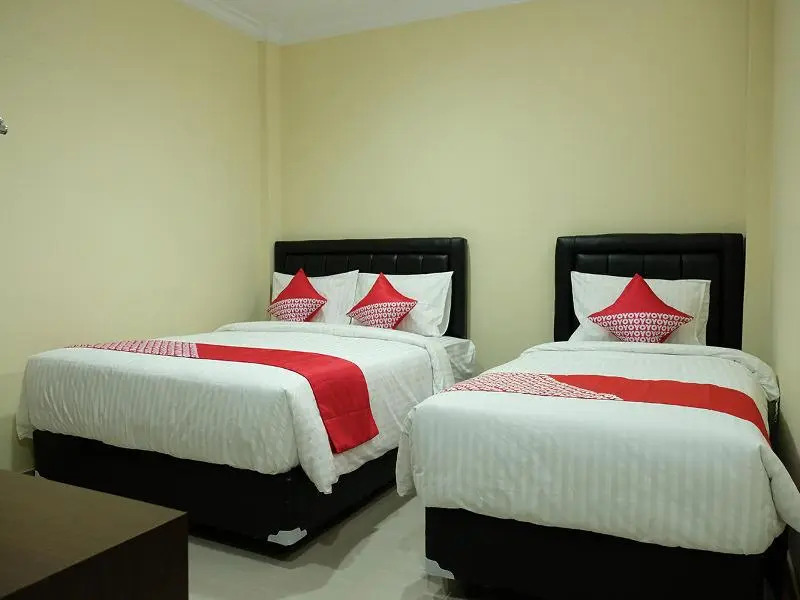 Hotel Mustika by OYO Rooms