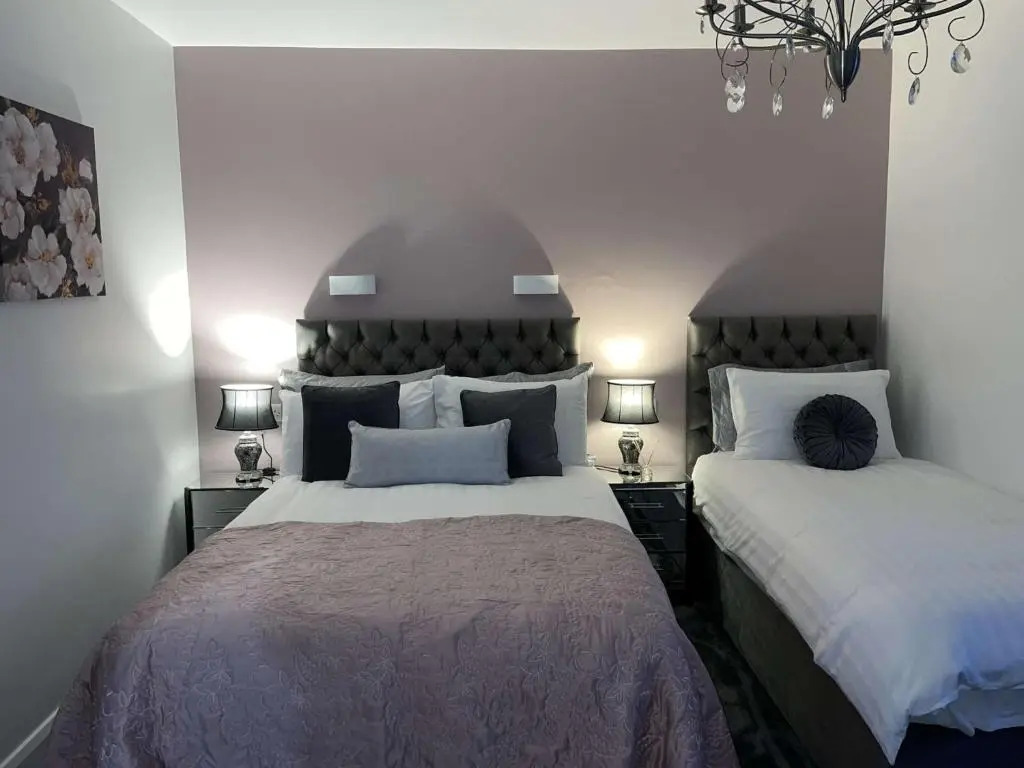 Atlantic Lodge, Main Street Ardara