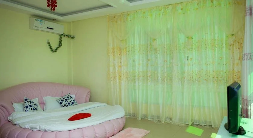 Ocean Villa Inn