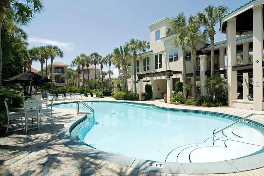 Casa Lontano 3 Bedroom Holiday Home by Five Star Properties