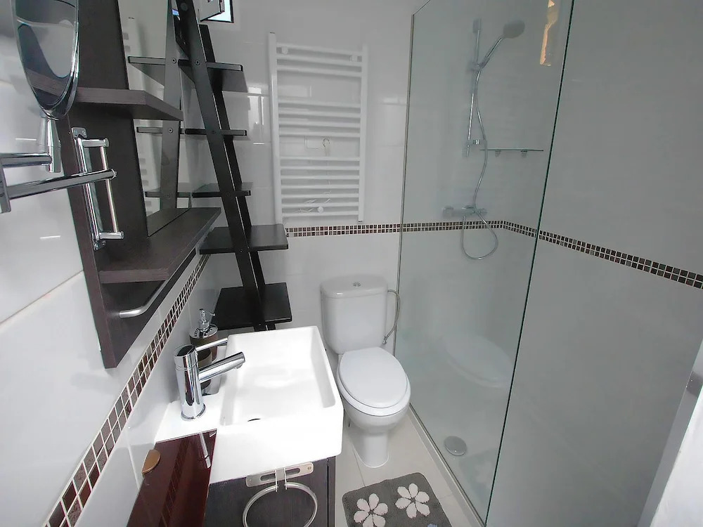 Dona Lola Macarena - Beautiful Frontline beach house between Fuengirola and Marbella - CS100