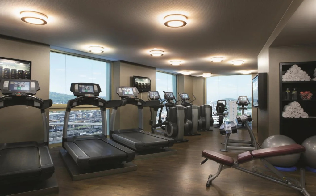 Renaissance Zurich Tower Hotel