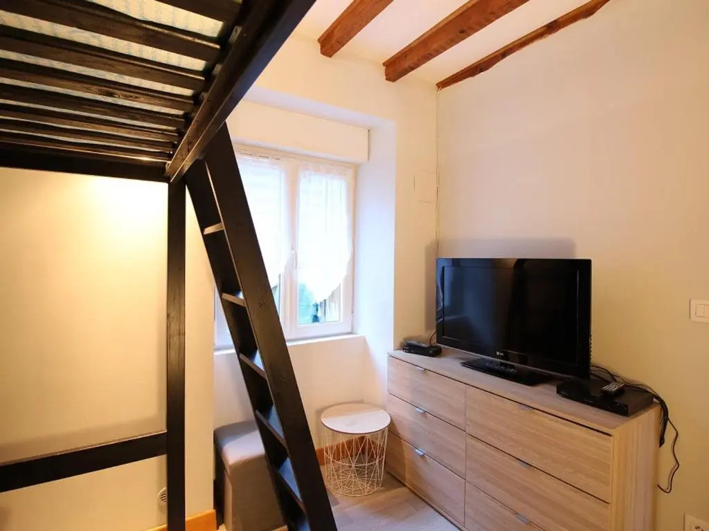 Appartement La Bourboule, 3 pièces, 5 personnes - FR-1-608-128