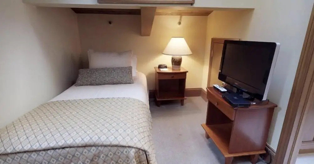 Vail Village 5 Bedroom With Private Hot Tub - Plaza Lodge