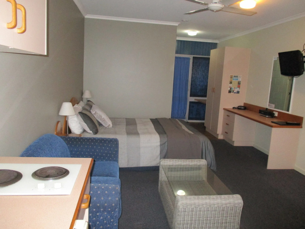 South Seas Motel